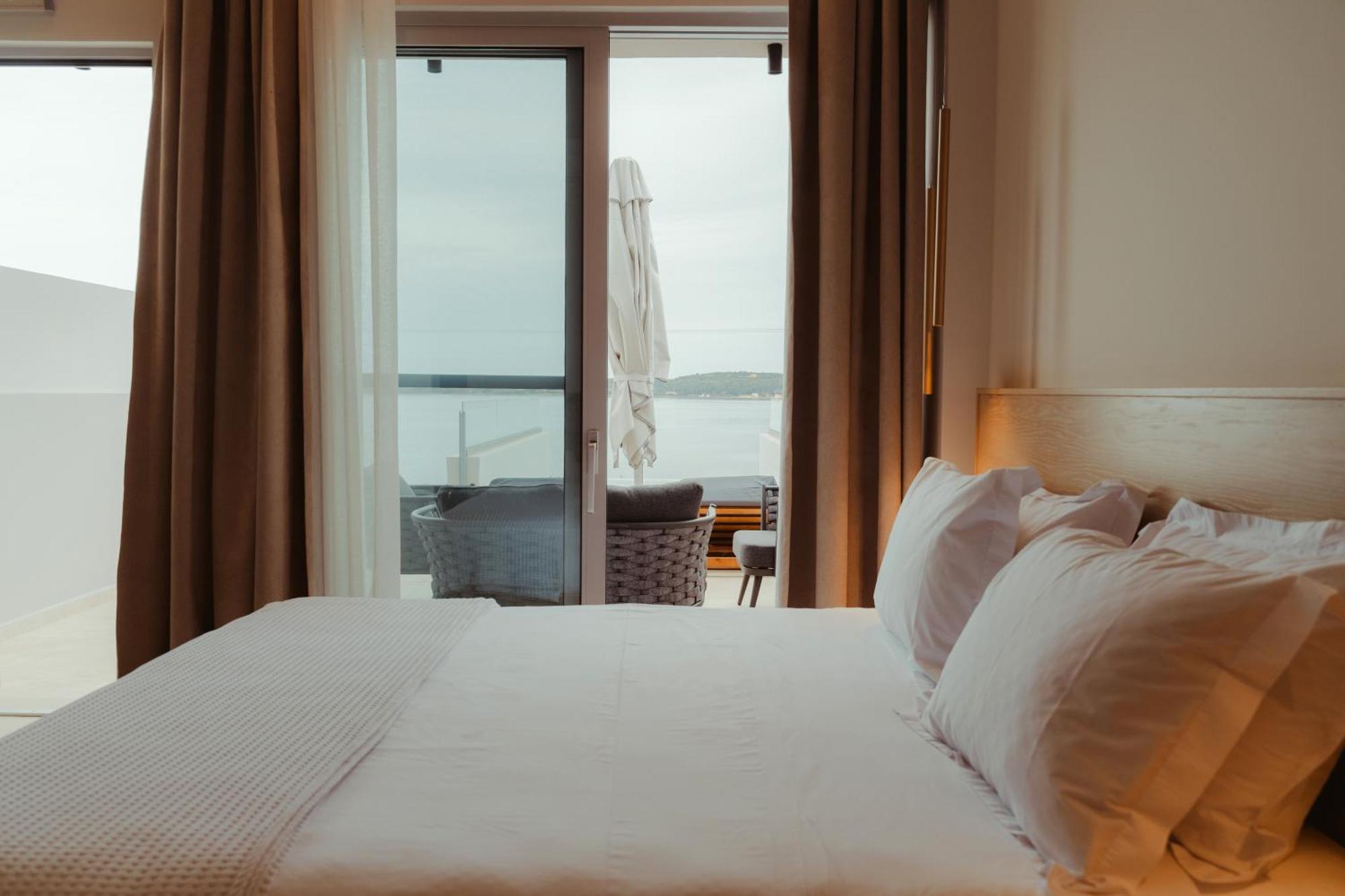 Limanaki Hotel อาร์กอสโตลี ภายนอก รูปภาพ